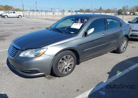 2013 Chrysler 200 Lx из США, поврежденный, VIN 1C3CCBAG0DN704398